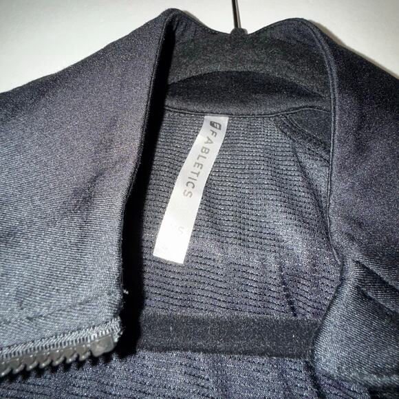 Fabletics Kimmy Mock Neck Jacket Women’s XS Black Zip Front Long Sleeve Active - Picture 7 of 14